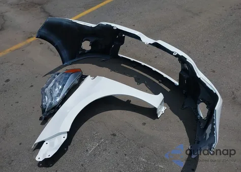 2016 Toyota Corolla Le from USA, damaged, VIN 5YFBURHE9GP521784